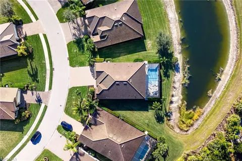 View/Area - 4698 Abaca Cir, Naples, FL 34119 photo 3 of 6