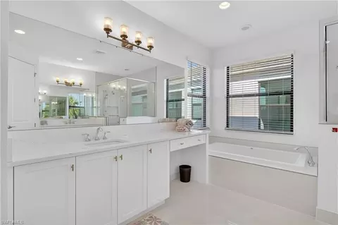 Bath - 20908 Thistle Leaf Ln, Estero, FL 33928 photo 5 of 7