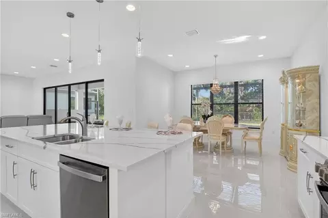 Kitchen - 20908 Thistle Leaf Ln, Estero, FL 33928 photo 5 of 6