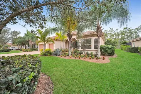 Exterior - 21106 Torre Del Lago St, Estero, FL 33928 photo 2 of 3