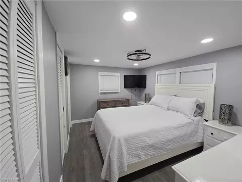 Bedroom - 9 Moonstone Cir, Naples, FL 34112 photo 2 of 9
