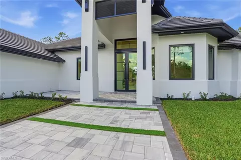 Exterior - 13455 Pond Apple Dr E, Naples, FL 34119 photo 5 of 9