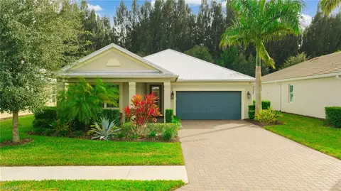 14571 Topsail Dr, Naples, FL 34114