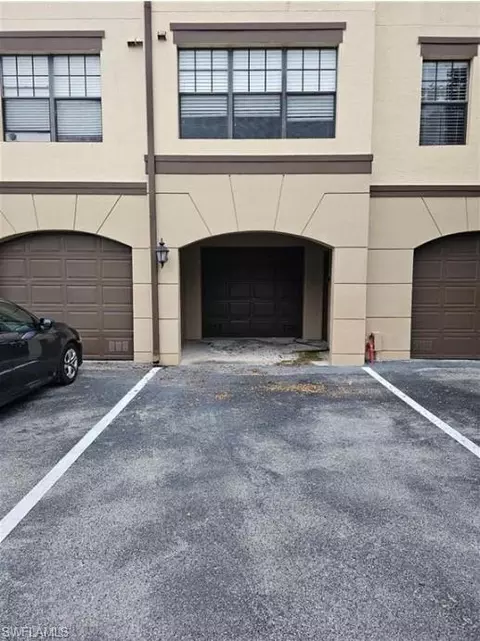 12975 Positano Cir #104, Naples, FL 34105
