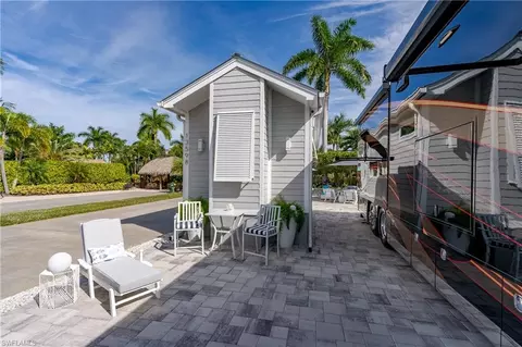 13598 Snapper Ln, Naples, FL 34114 photo 2