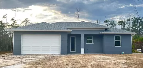 343 Desoto Blvd N, Naples, FL 34120
