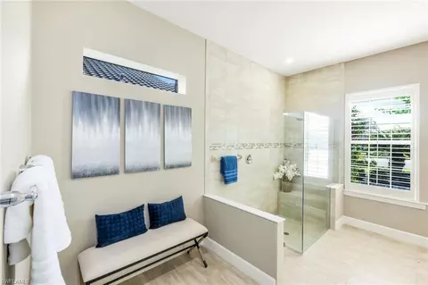 Bath - 9314 Quarry Dr, Naples, FL 34120 photo 1 of 3