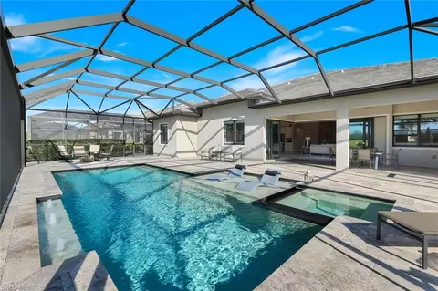 9428 Sanderling Ct, Naples, FL 34120 photo 32