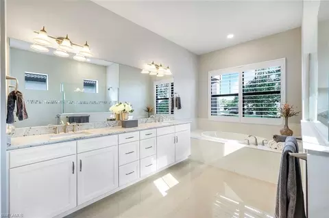 9428 Sanderling Ct, Naples, FL 34120 photo 22