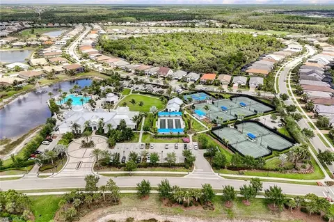 9428 Sanderling Ct, Naples, FL 34120 photo 45