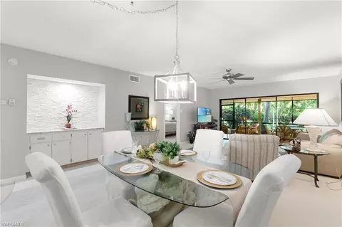 1828 Kings Lake Blvd #103, Naples, FL 34112