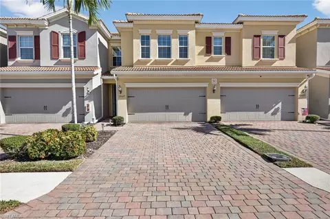 12617 Laurel Cove Dr, Fort Myers, FL 33913