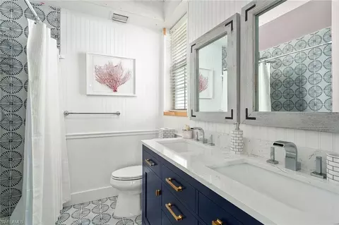 Bath - 143 Useppa Is, Captiva, FL 33924 photo 1 of 3
