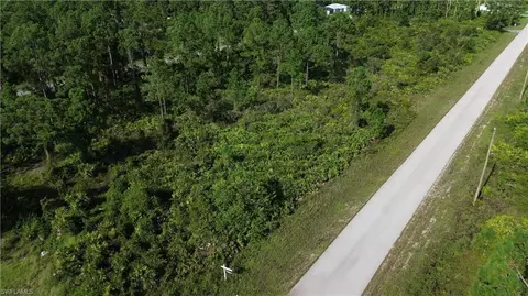 1115 Chiefland St E, Lehigh Acres, FL 33974
