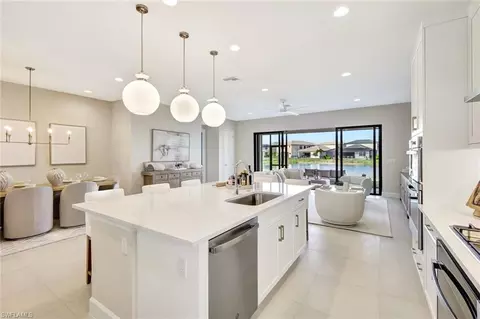 Kitchen - 12620 Alderson Ave, Estero, FL 33928 photo 3 of 3