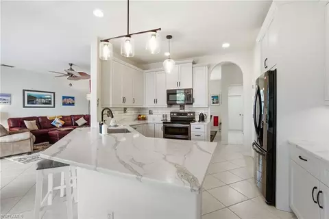 Kitchen - 3948 Ruxton Rd, Naples, FL 34116 photo 1 of 2