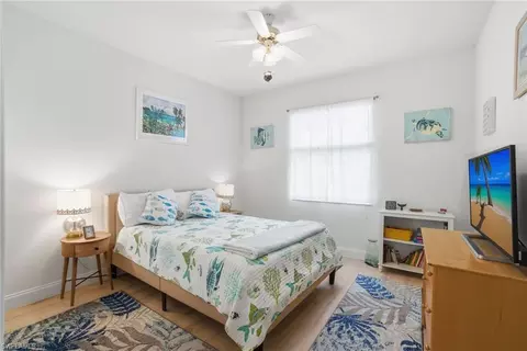 Bedroom - 3948 Ruxton Rd, Naples, FL 34116 photo 4 of 5
