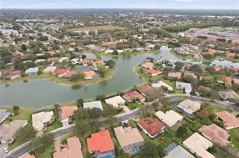 View/Area - 3948 Ruxton Rd, Naples, FL 34116 photo 6 of 6