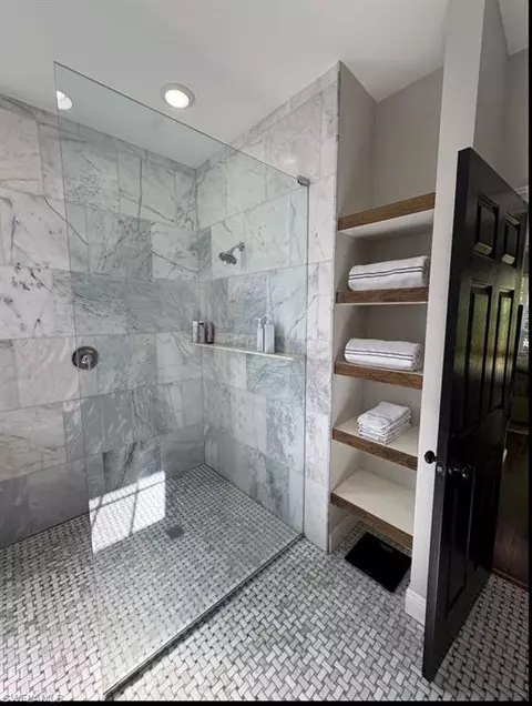 Bath - 22932 Forest Ridge Dr, Estero, FL 33928 photo 3 of 4