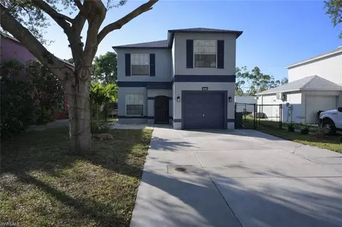 26840 Silverado East Dr, Bonita Springs, FL 34135