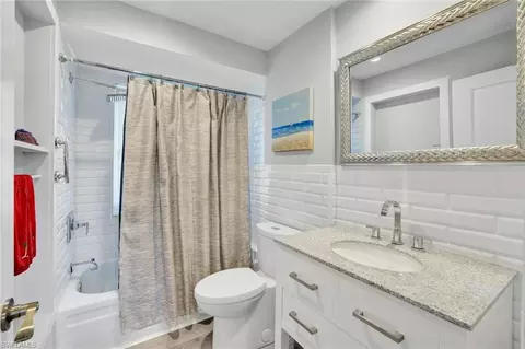 Bath - 54 Hilo Ct #54, Naples, FL 34112 photo 2 of 2