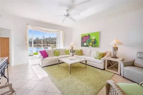 8400 Naples Heritage Dr #1511, Naples, FL 34112