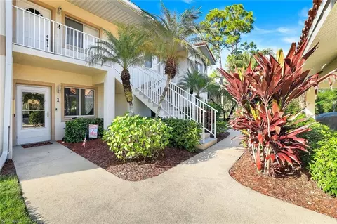 610 Luisa Ct #802-1, Naples, FL 34104