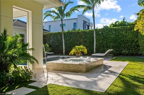 Exterior - 655 Starboard Dr, Naples, FL 34103 photo 15 of 19