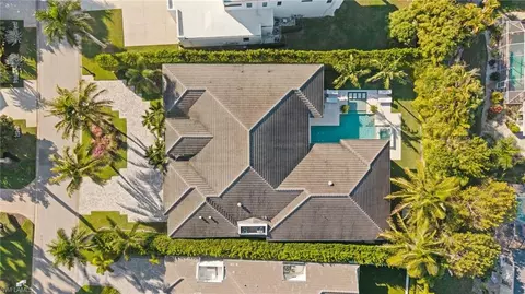 View/Area - 655 Starboard Dr, Naples, FL 34103 photo 2 of 2