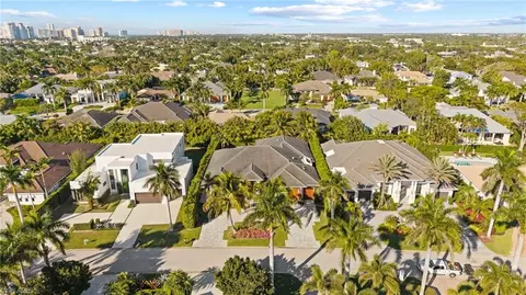 View/Area - 655 Starboard Dr, Naples, FL 34103 photo 1 of 2
