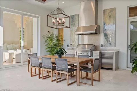 Kitchen - 655 Starboard Dr, Naples, FL 34103 photo 6 of 6