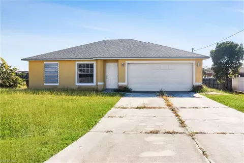 210 Mossrosse St, Fort Myers, FL 33913