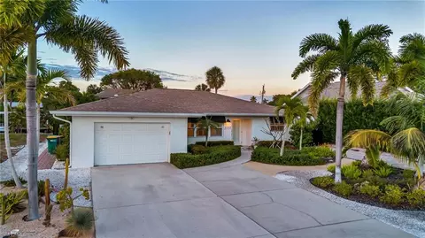 2737 Shoreview Dr, Naples, FL 34112 photo 36