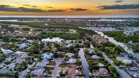 2737 Shoreview Dr, Naples, FL 34112 photo 40