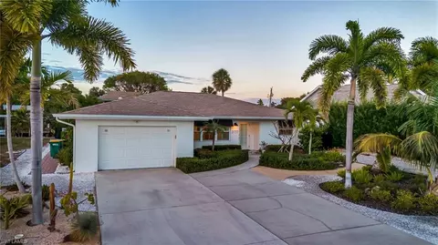2737 Shoreview Dr, Naples, FL 34112 photo 35