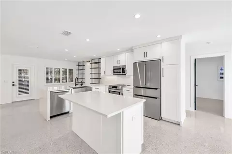 2737 Shoreview Dr, Naples, FL 34112 photo 13
