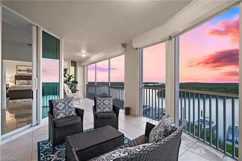 445 Dockside Dr #A504, Naples, FL 34110