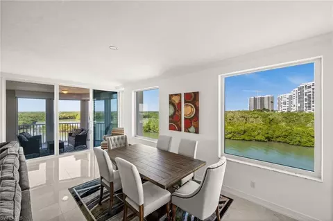 Dining - 445 Dockside Dr #A504, Naples, FL 34110 photo 2 of 3