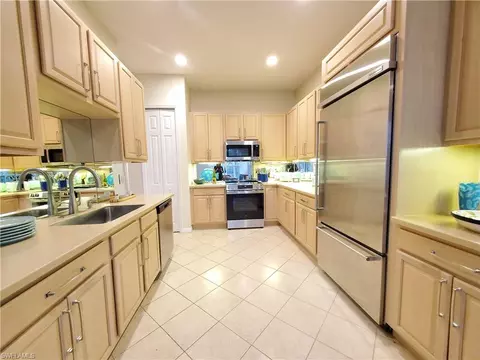1320 Barnstable Ct, Naples, FL 34104 photo 27