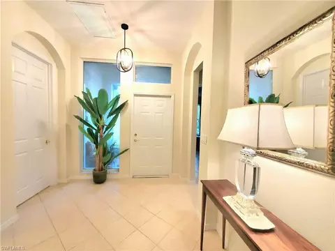 1320 Barnstable Ct, Naples, FL 34104 photo 6