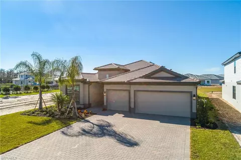 Exterior - 21123 Verawood Loop, Estero, FL 33928 photo 2 of 7