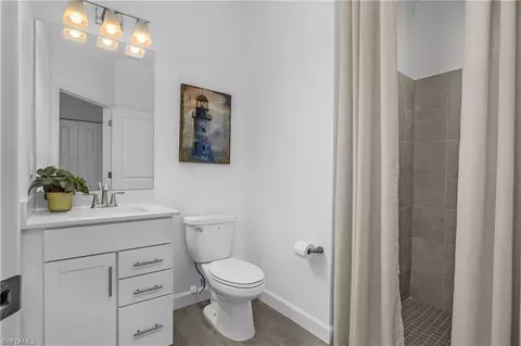 Bath - 21123 Verawood Loop, Estero, FL 33928 photo 3 of 4