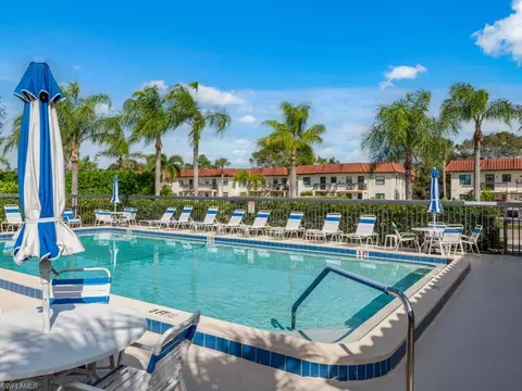4245 27th Ct SW #201, Naples, FL 34116