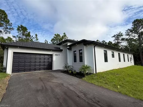 4547 22nd Ave SE, Naples, FL 34117