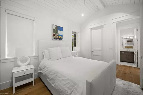 Bedroom - 770 Park St, Naples, FL 34102 photo 6 of 7