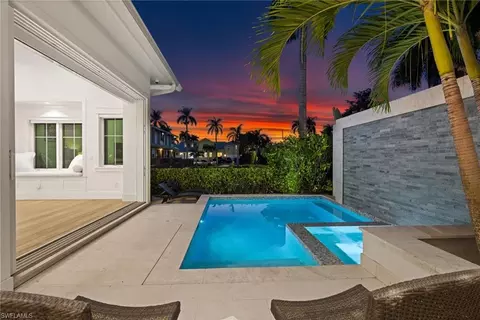 Exterior - 770 Park St, Naples, FL 34102 photo 4 of 5