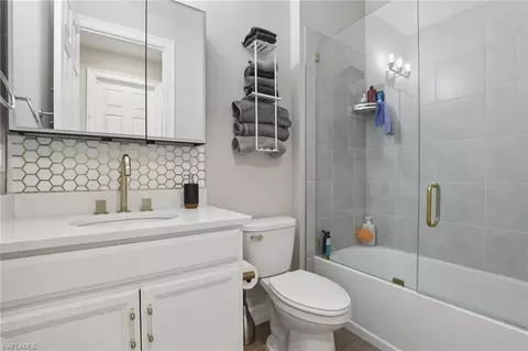 Bath - 1108 Enbrook Loop, Naples, FL 34114 photo 3 of 3