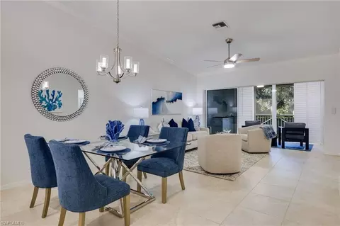 7087 Barrington Cir #202, Naples, FL 34108