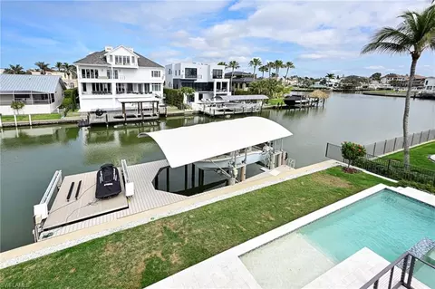 271 Bayview Ave, Naples, FL 34108 photo 15