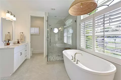 271 Bayview Ave, Naples, FL 34108 photo 19